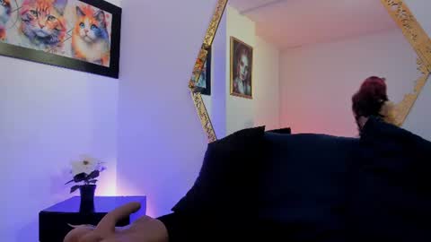 Snapshot of lucywalkeer chatting on 07-12-26, 02:08 LucyWalkeer online show from 07-12-26, 02:08