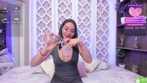 Lucy Liiu online show from 01-17-25, 11:40