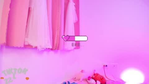 LUCYY FROM HOME  online show from 12-18-24, 07:15