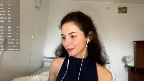 Snapshot of ludivinablice chatting on 08-01-26, 07:29 Mika online show from 08-01-26, 07:29