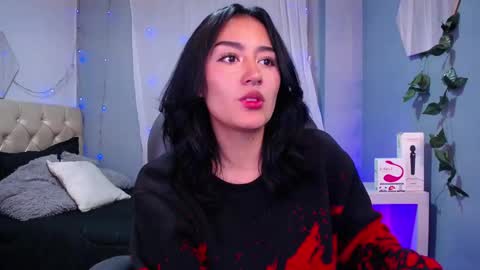 LUDOVICA online show from 03-11-26, 03:23