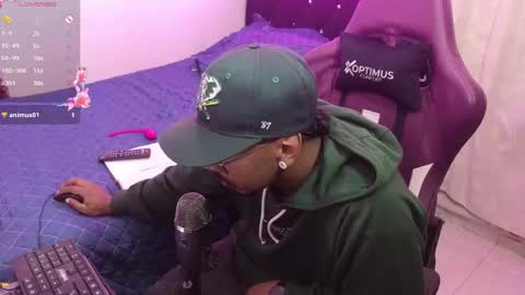 Snapshot of lufehott chatting on 12-29-24, 01:56 lufehott online show from 12-29-24, 01:56