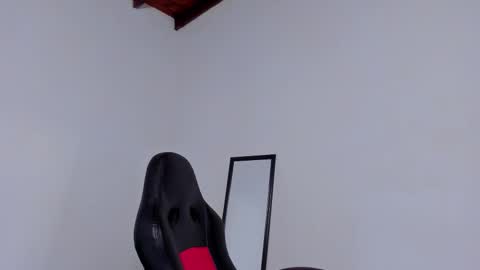 Luigi Vitale online show from 03-22-26, 01:09