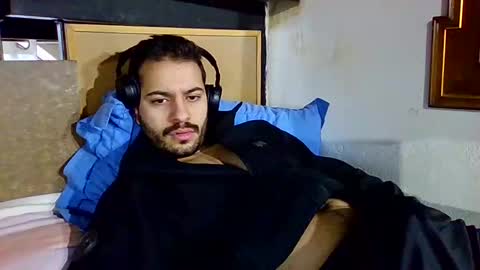 Snapshot of luigi281996 chatting on 01-07-25, 02:19 luigi281996 online show from 01-07-25, 02:19