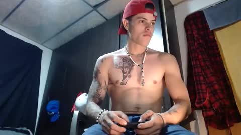 Snapshot of luis_as chatting on 01-19-26, 12:14 Luis AS online show from 01-19-26, 12:14