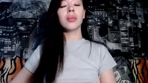Snapshot of luisa_domina chatting on 06-11-26, 10:57 luisa lovedom online show from 06-11-26, 10:57