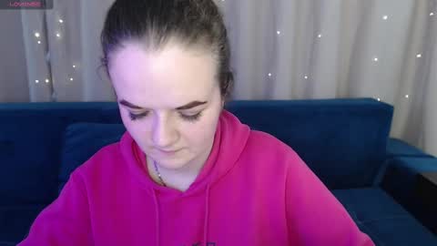 Luisa Rosee online show from 02-25-25, 02:22