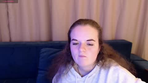 Luisa Rosee online show from 02-26-25, 08:00