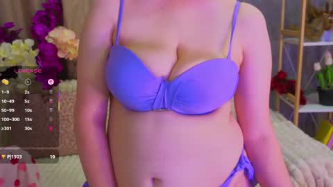 Snapshot of luisa_rosee chatting on 06-25-26, 07:29 Luisa Rosee online show from 06-25-26, 07:29