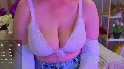 Snapshot of luisa_rosee chatting on 07-07-26, 09:19 Luisa Rosee online show from 07-07-26, 09:19
