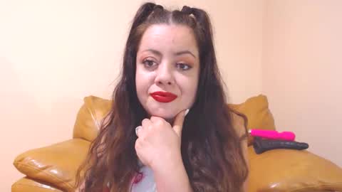 Cassie online show from 11-23-25, 06:19