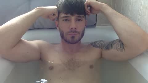 Snapshot of luisbadx chatting on 06-09-26, 01:34 Luis Badx online show from 06-09-26, 01:34