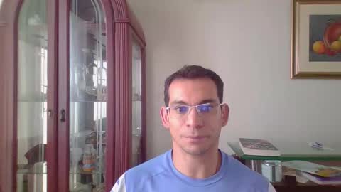 Luis online show from 10-23-25, 07:34