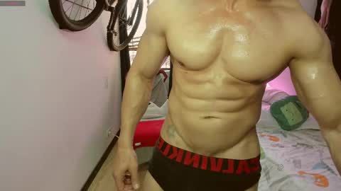 Luis Fer PVT IS OPEN online show from 04-05-26, 05:54