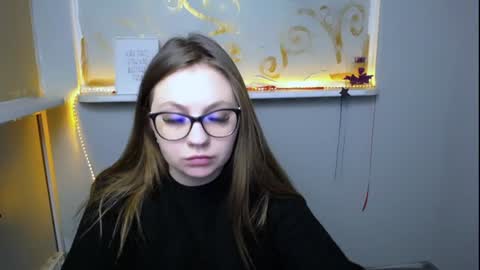 Luiza online show from 12-23-24, 07:49