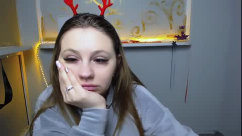 Luiza online show from 12-28-24, 07:33