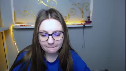 Luiza online show from 02-21-25, 07:12