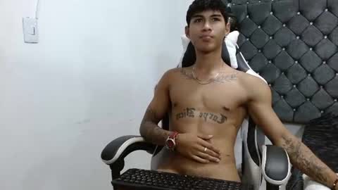 Snapshot of luka_big18 chatting on 06-29-26, 10:15 Luka big18 online show from 06-29-26, 10:15