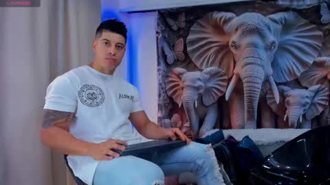 Lukas Green online show from 09-14-25, 07:46