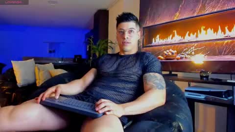 Snapshot of lukas_green1 chatting on 04-28-26, 05:12 Lukas Green online show from 04-28-26, 05:12