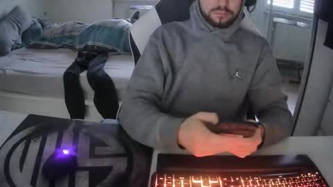 lukasschoetz online show from 01-15-25, 10:06