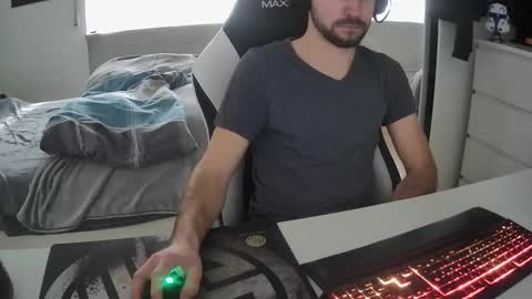 lukasschoetz online show from 02-07-25, 12:50