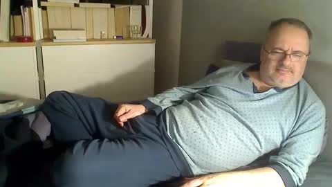 luke7634 online show from 12-28-24, 10:23