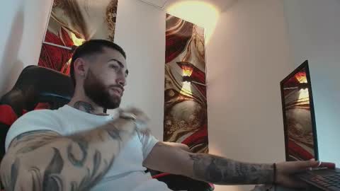 LUKE online show from 12-16-25, 01:05