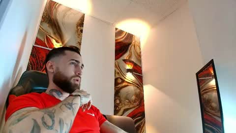 LUKE online show from 04-18-26, 01:15