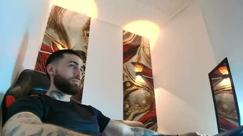 LUKE online show from 05-06-26, 01:16