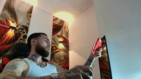 Snapshot of luke_davis01 chatting on 07-15-26, 01:05 LUKE online show from 07-15-26, 01:05