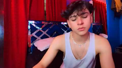 Snapshot of luke_howland chatting on 07-15-26, 12:38 Luke online show from 07-15-26, 12:38