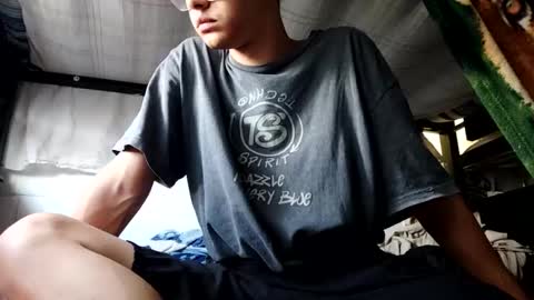 Snapshot of luke_rex chatting on 09-29-25, 08:02 luke online show from 09-29-25, 08:02