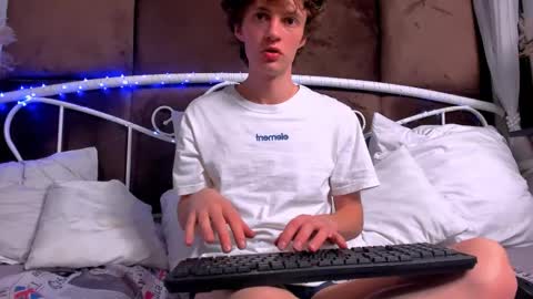 Luke online show from 05-14-26, 01:07