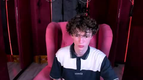 Snapshot of luke_sweet chatting on 07-13-26, 12:08 Luke online show from 07-13-26, 12:08