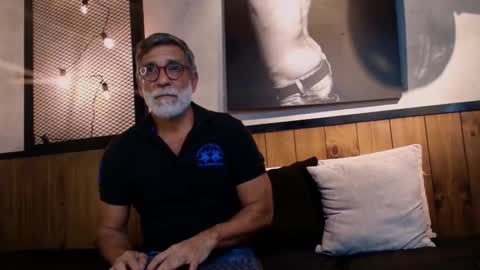 Luke Crews online show from 01-28-25, 07:42