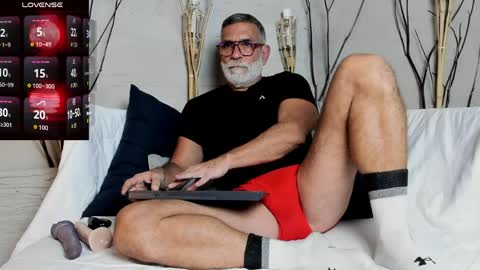 Luke Crews online show from 04-10-26, 07:18