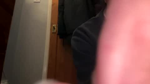 Snapshot of lukeeeeey96 chatting on 01-23-25, 05:02 lukeeeeey96 online show from 01-23-25, 05:02