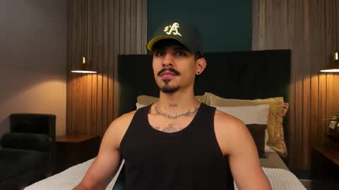 Luke Taylor online show from 11-04-25, 10:47