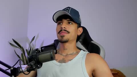 Luke Taylor online show from 03-04-26, 02:01