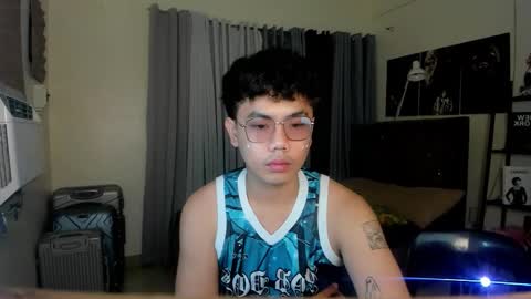 Snapshot of lukeevansx chatting on 09-16-25, 07:31 LUKE online show from 09-16-25, 07:31