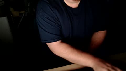 Snapshot of lukelooner chatting on 09-17-25, 03:03 lukelooner online show from 09-17-25, 03:03