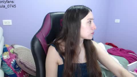 Vicky online show from 11-24-25, 01:27