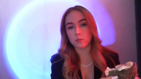 Snapshot of lulu_baby1 chatting on 02-09-25, 02:18 Lulu Baby18 online show from 02-09-25, 02:18