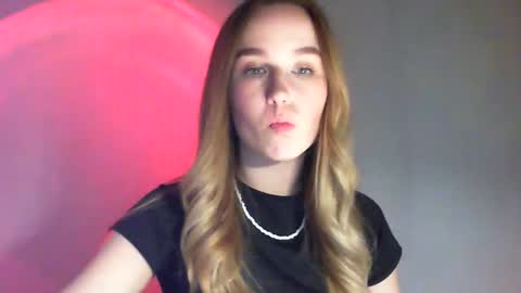 Snapshot of lulu_baby1 chatting on 02-20-25, 06:57 Lulu Baby18 online show from 02-20-25, 06:57