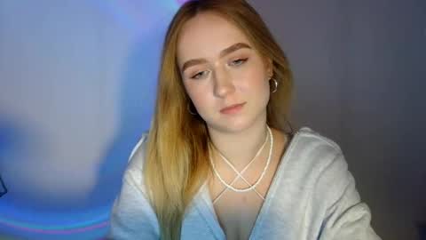 Snapshot of lulu_baby1 chatting on 02-27-25, 04:43 Lulu Baby18 online show from 02-27-25, 04:43