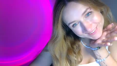 Snapshot of lulu_baby1 chatting on 09-08-25, 07:35 Lulu Baby18 online show from 09-08-25, 07:35
