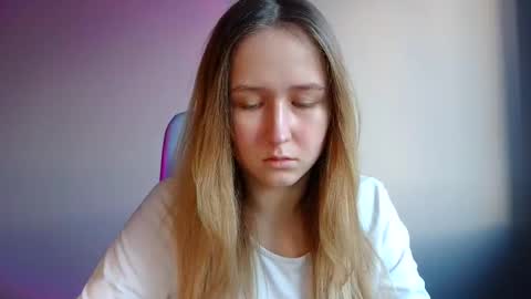 Lulu Baby18 online show from 12-18-25, 07:36