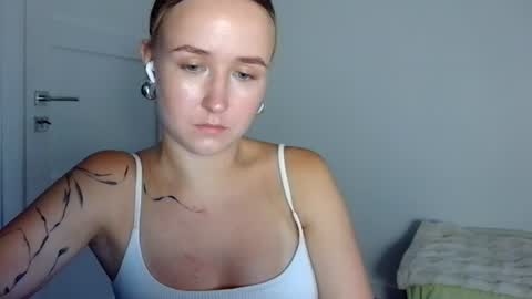 Lulu Baby18 online show from 07-13-26, 04:54