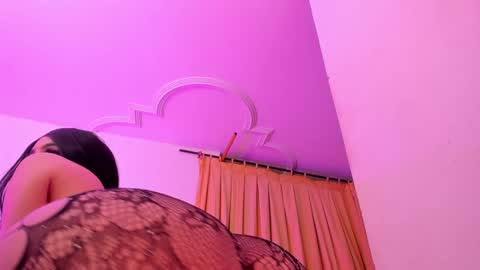 BRENDA TATIANA online show from 12-19-24, 01:07